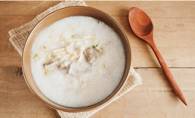 Sopa de tierra la base de una dieta de gastritis