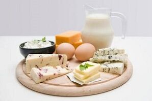 Huevos, productos lácteos bajos en grasa y productos lácteos fermentados para una dieta proteica